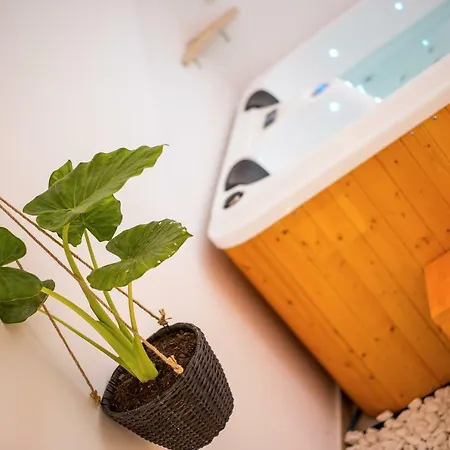 Casa De Raphael - Luxury Apartament